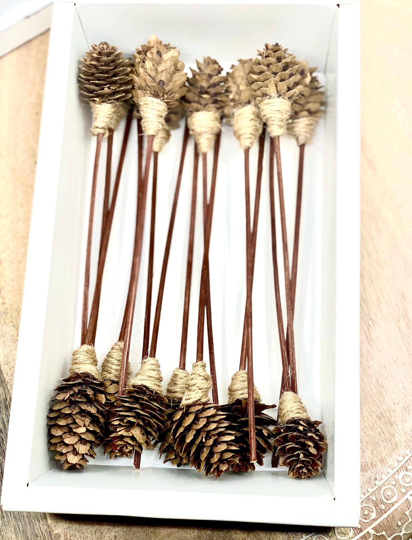 Mini Pine Cone, 9” Rattan Wood Reed Diffusers Replacement Sticks, 16 Pk